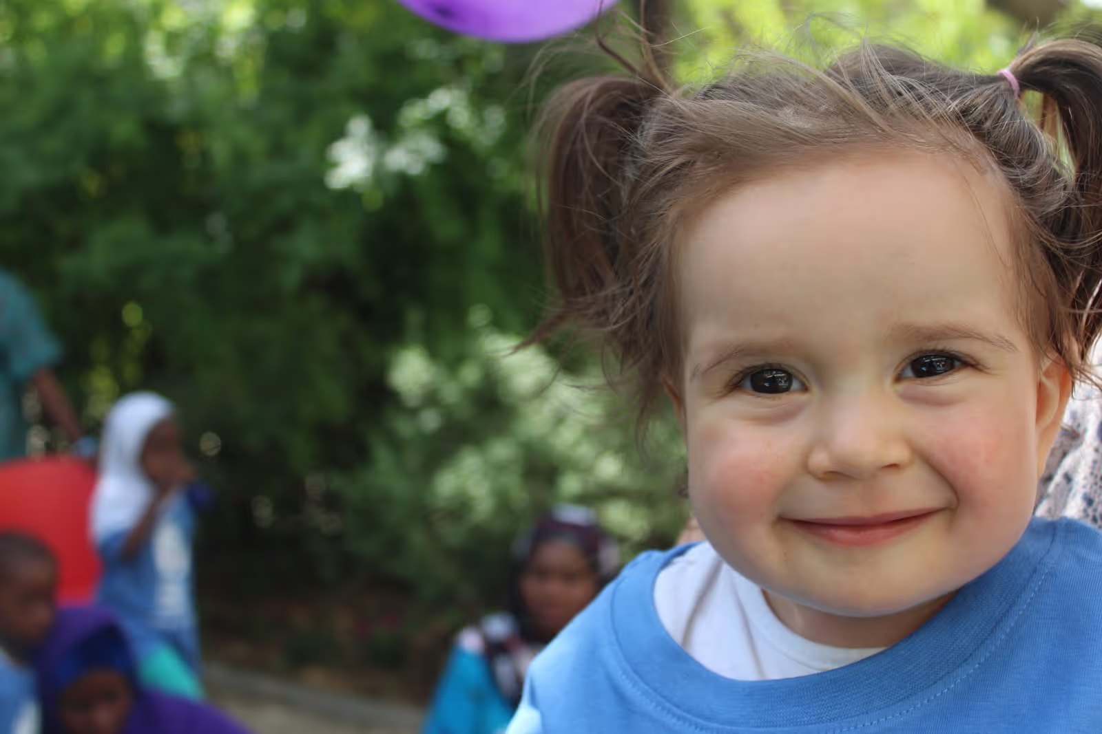 sach-child-ranya-1 Ranya from Romania